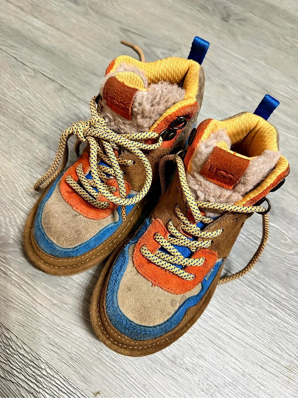 UGG Highland Hi Heritage Kids Boots Brown & Blue Baby size 11